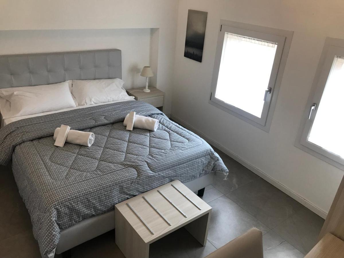 La Corte Del Sant'Orsola Rooms Bologna Luaran gambar