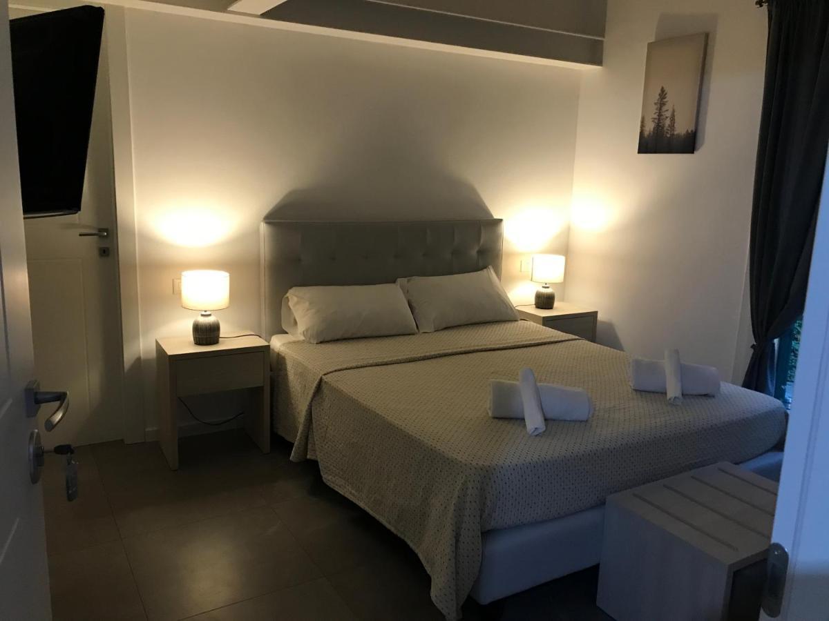 La Corte Del Sant'Orsola Rooms Bologna Luaran gambar