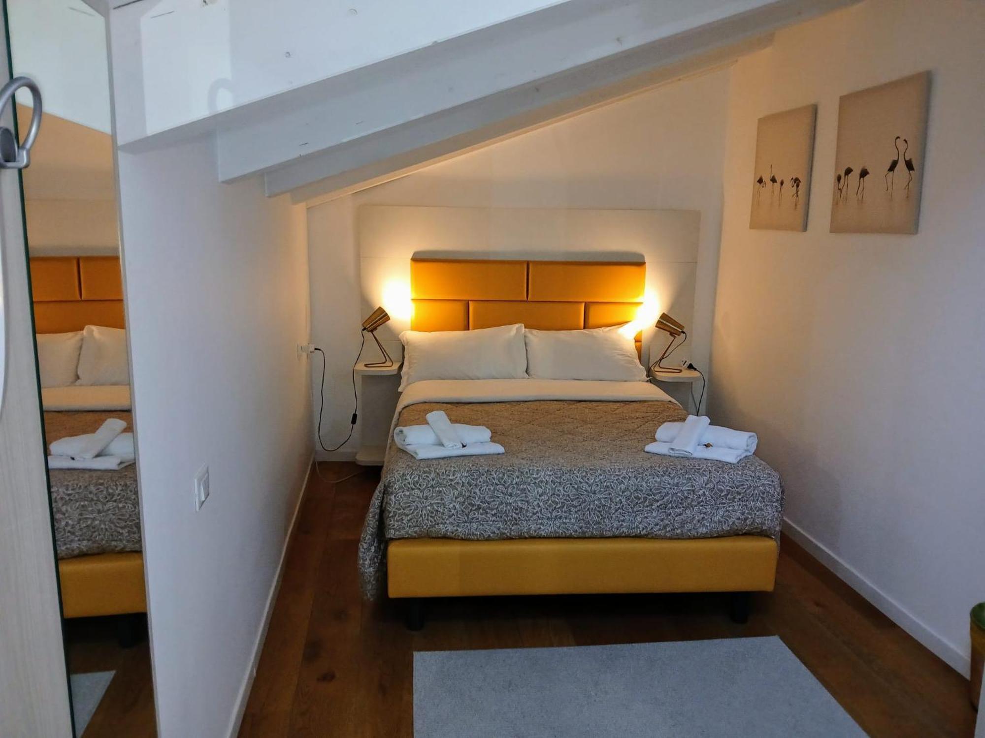 La Corte Del Sant'Orsola Rooms Bologna Luaran gambar